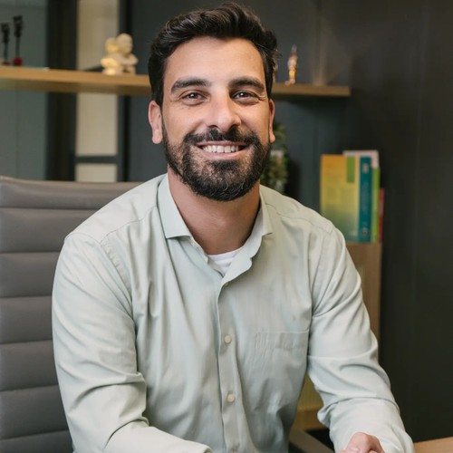 Dr. Marcos Marzollo